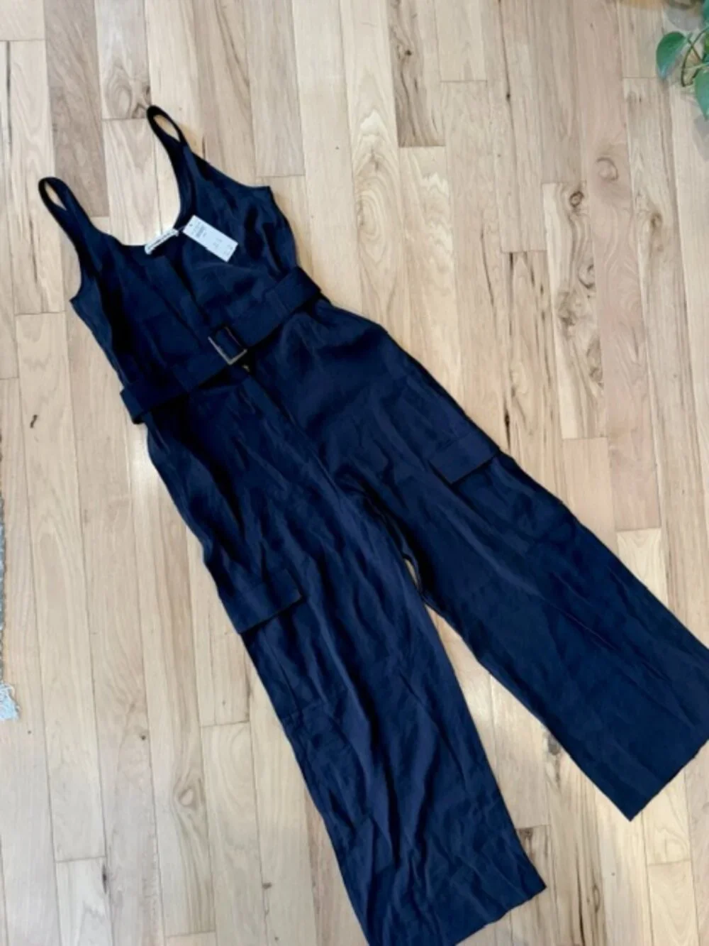 Abercrombie Wide Leg Jumpsuit Navy (S) belted with pockets